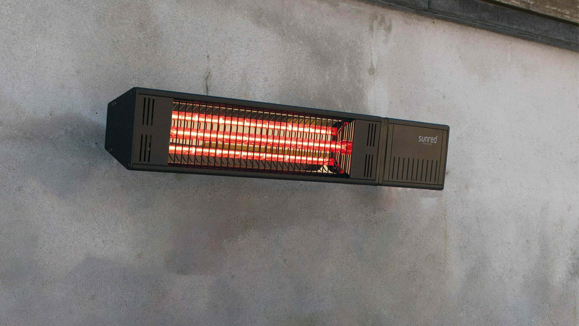 Sunred terrasverwarmer aan de wand met 1500 watt voor buiten voor gezellige sfeer