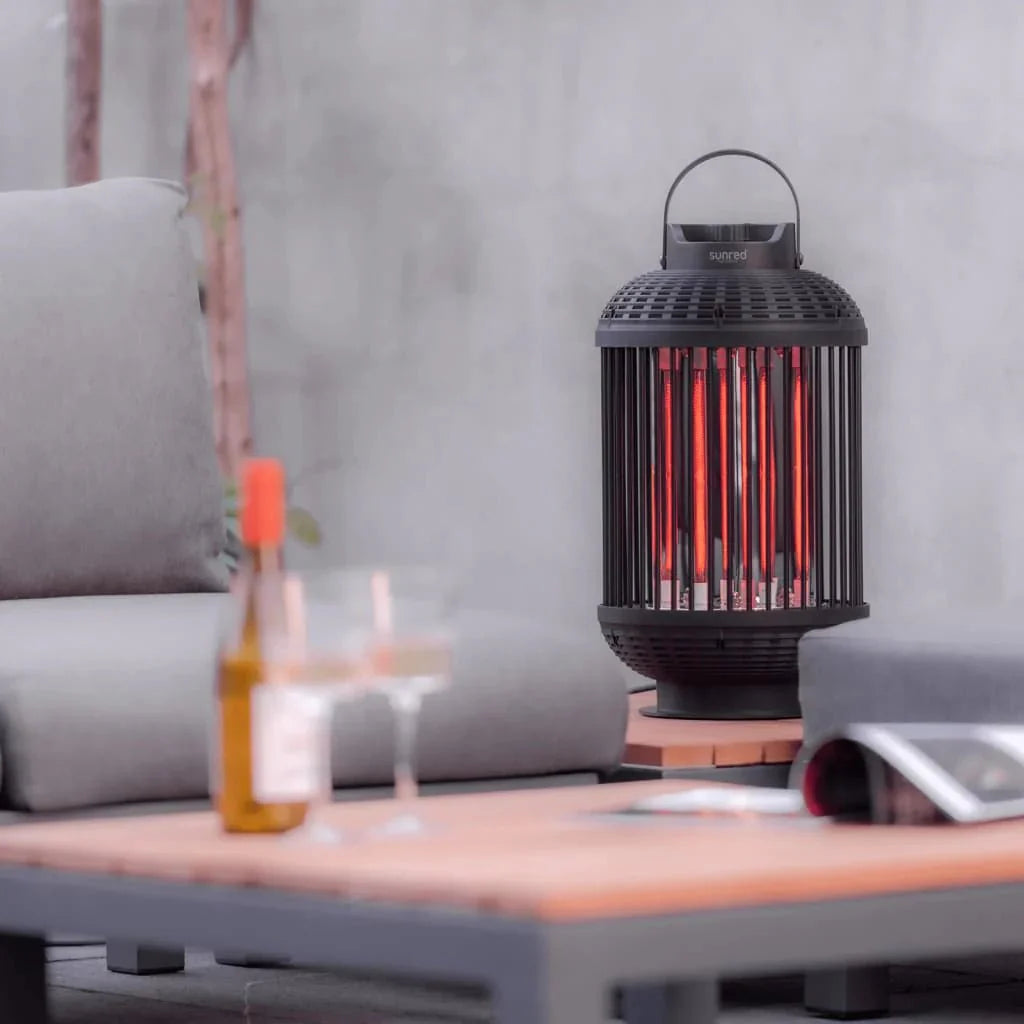 gezellig terras door de Sunred Indox tafelverwarmer of terrasverwarmer