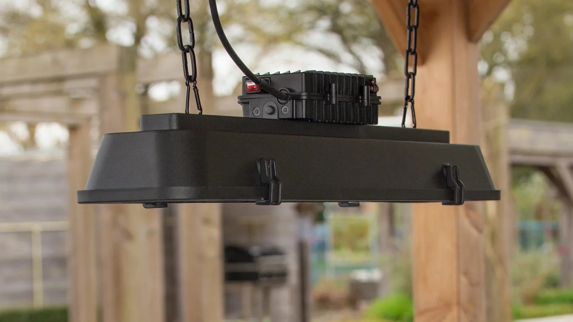 sfeervolle tuin door Sunred Vintage Dark hangende zwarte heater met 2500 Watt